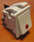 Рокерный переключатель C6053PLNAC с индикатором. белый корпус (Arcolectric) (003.103.008)