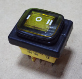 Рокерный переключатель ШКВЗ -3 on-off-on желтый 30А/250V