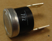 Температурный датчик для стиральной машины WHIRLPOOL 40°C (481928248256)