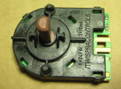 Потенциометр для стиральной машины INDESIT / HOTPOINT-ARISTON (16200143900 / 143095)