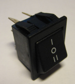 Рокерный переключатель SR13C2 черный on-off-on (10A / 250V)