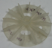 Малютка Крыльчатка обдува