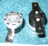 Термостат KSD301 t - 150*С, тип "W/O BHL", NC нормальнозамкнутый, W/O BHL без фланца, контакты гориз