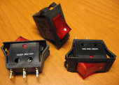 Рокерный переключатель YSR9-11-A/N On-Off с индикацией, красный (16/20A 250/125V) 1-й.