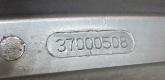 00015730-3