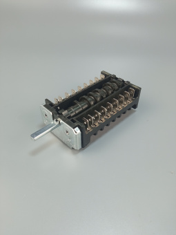 00014702