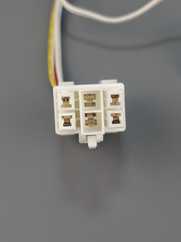 00015121-8